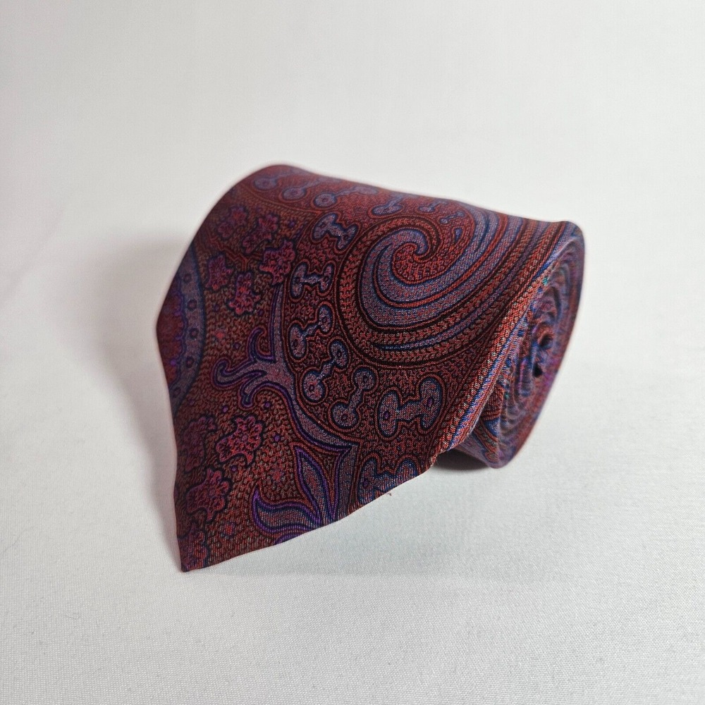 Neiman Marcus 100% Silk Made‎ in Italy Tie Mens Geometric Red 3.5" x 57"